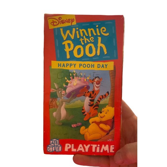 Winnie the Pooh - Pooh Playtime - Happy Pooh Day (VHS, 1996) Walt Disney - Picture 1 of 2